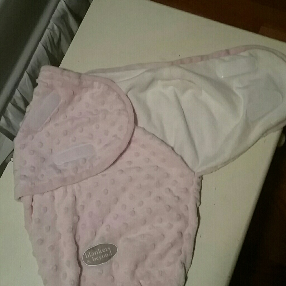 Swaddler - Picture 3 of 4